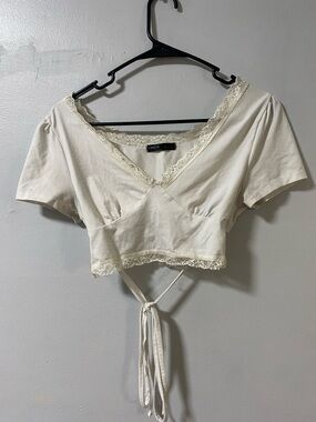 SHEIN Ivory Lace-Trim Cropped Tie-Back Top